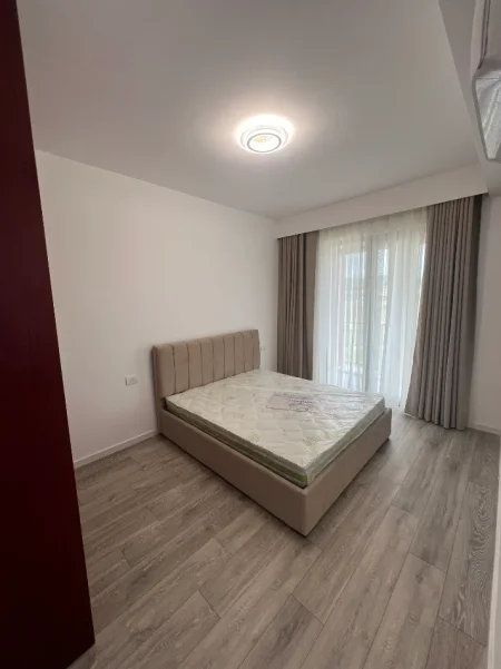 Tirane, jepet me qera apartament 1+1 Kati 2, 66 m² 450 € 