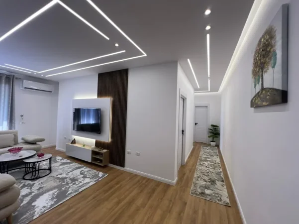Tirane, shitet apartament 2+1+Ballkon Kati 3, 90 m² 158.000 € (Rruga Besim Alla)