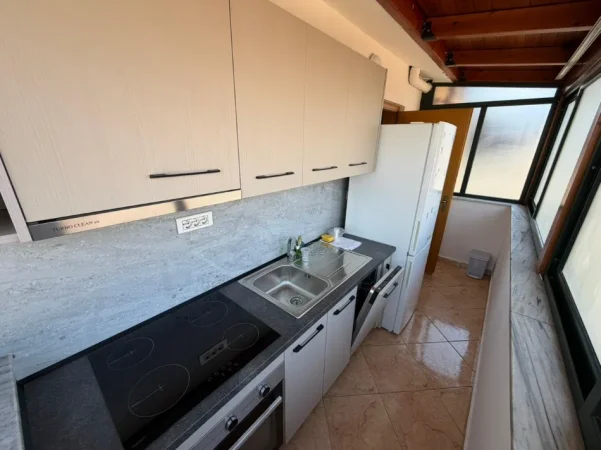 Tirane, jepet me qera apartament 2+1 Kati 5, (rruga e dibres)