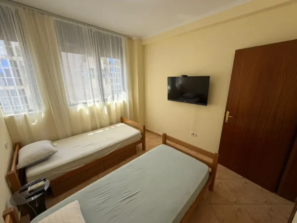 Tirane, jepet me qera apartament 2+1 Kati 5, (rruga e dibres)
