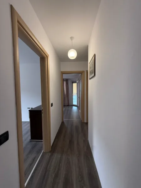 Tirane, shitet apartament 2+1+Ballkon Kati 6, 90 m² 185.000 € (Ish Fusha e Aviacionit)