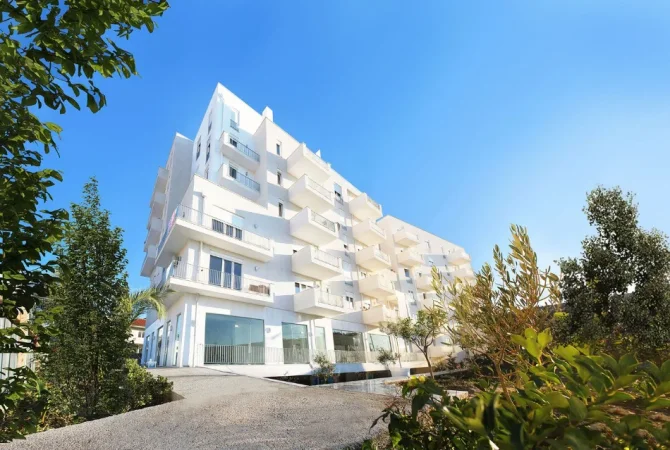 Tirane, shitet apartament 1+1 Kati 1, 46 m² 85.000 € (kompleksi ana)