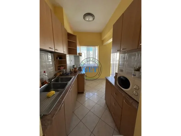 Durres, shitet apartament 2+1 Kati 5, 75 m² 90.000 € (Ish Rajoni i Policisë)