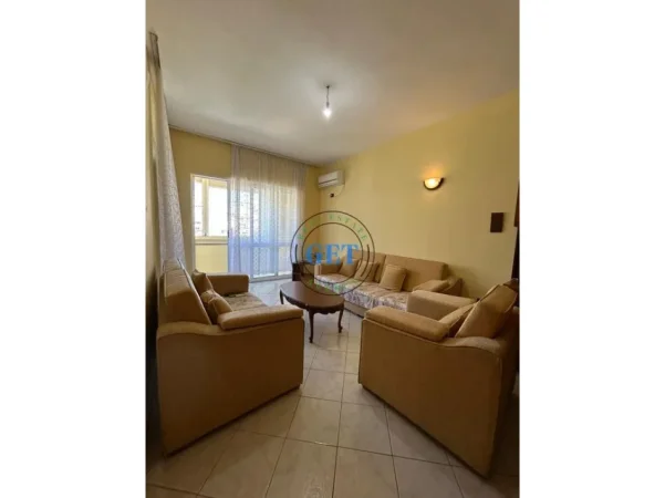 Durres, shitet apartament 2+1 Kati 5, 75 m² 90.000 € (Ish Rajoni i Policisë)