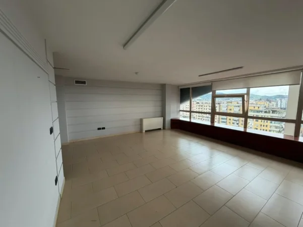 Tirane, jepet me qera zyre Kati 9, 450 m² 6.000 € (RRUGA E KAVAJES)