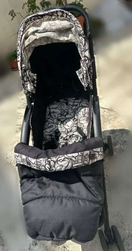 Tirane, shes Karroce per bebe 0-36 muaj marka CAM 80 €