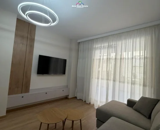 Tirane, jepet me qera apartament 1+1 Kati 2, 90 m² 680 € (Rruga Shyqyri Brari)