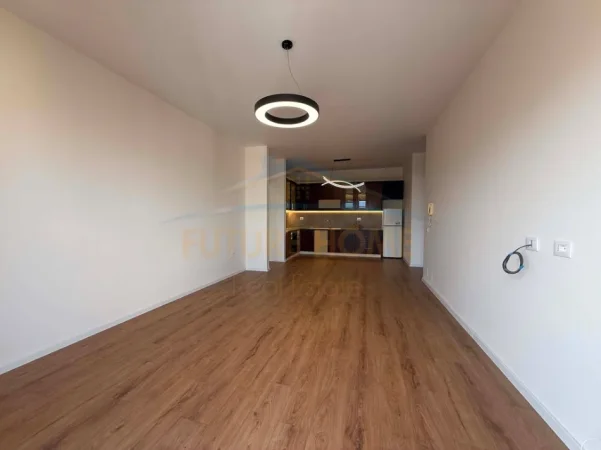 Tirane, shes apartament 2+1+Ballkon Kati 7, 108 m² 163.000 € 