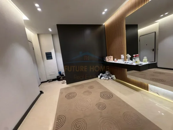 Tirane, shitet apartament 3+1+Ballkon Kati 4, 165 m² 470.000 € 