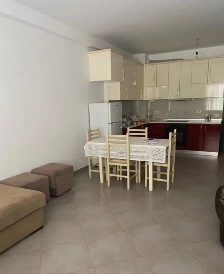 Tirane, jepet me qera apartament 2+1 Kati 4, 85 m² 550 € (Kodra e Diellit)