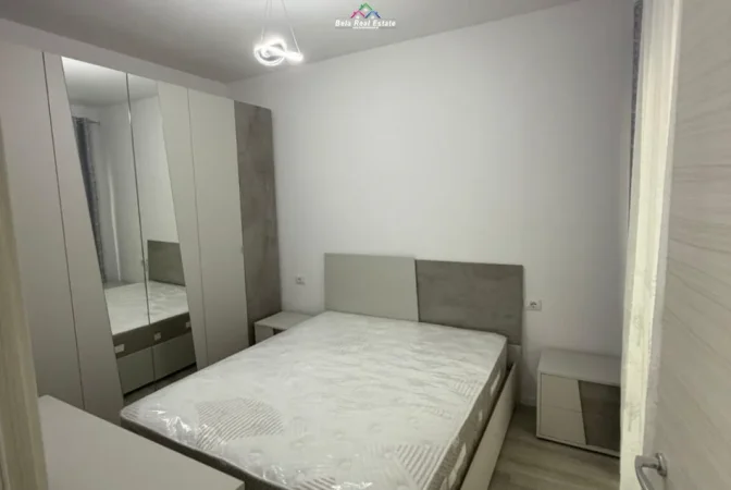 Tirane, jepet me qera apartament 1+1+Ballkon Kati 3, 61 m² 630 € (Dritan Hoxha)