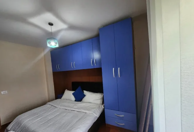 jepet me qera apartament 1+1 Kati 9, 60 m² 450 €