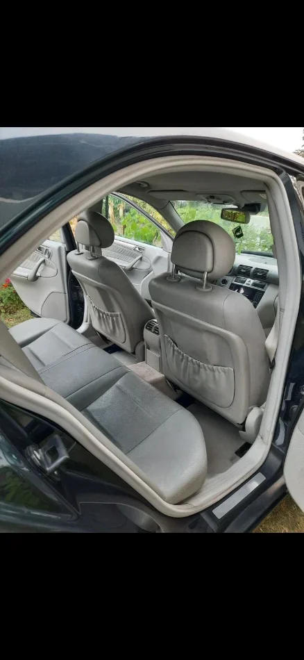 Tirane, shitet makine | veture Nafte, tiptronik Kondicioner 245.000 km 4.200 €