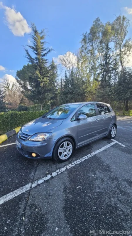 Tirane, shitet makine Golf Nafte, gri metalizato automatik 255 km 3 €