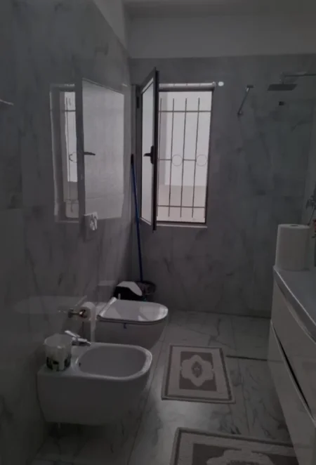Tirane, shitet 3+1+Ballkon Kati 5, 134 m² 220.000 € 