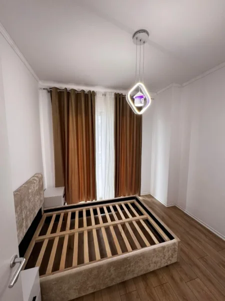 Tirane, shitet apartament 2+1 Kati 8, 81 m² 155.000 € 