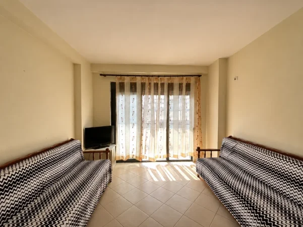 Tirane, shitet apartament 2+1+Ballkon Kati 7, 97 m² 130.000 € (fresk)