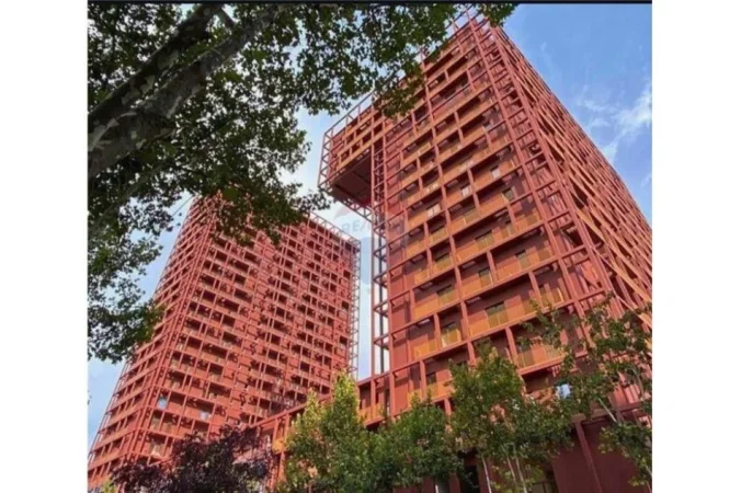 Tirane, shitet zyre Kati 16, 124 m² (Tirana Garden Building , Rruga e Kavajës)