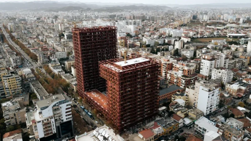 Tirane, shitet zyre Kati 16, 124 m² (Tirana Garden Building , Rruga e Kavajës)