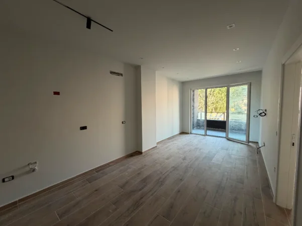 Durres, shitet apartament 1+1 Kati 3, 70 m² 140.000 € (Golem)