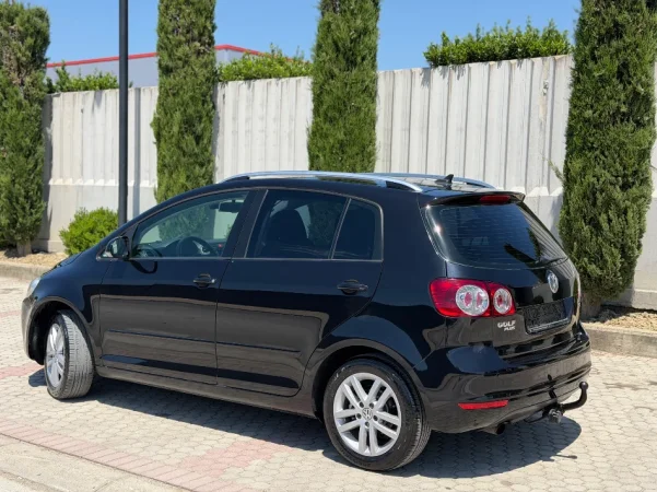 VOLKSWAGEN GOLF VI plus 1.6 NAFTE 👉 2012 👈 kambio AUTOMATIKE - 7.000 €