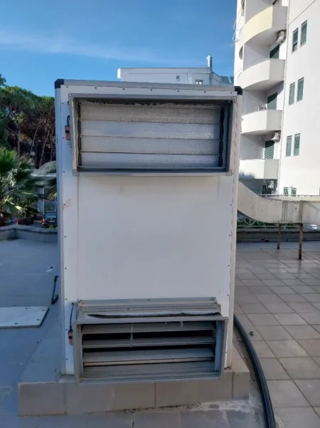 Durres, Aspirator OKAZION. MBYLLET HOTEL ☆☆☆☆ SHITEN PJESË/PAJISJE GJERMANE PËR PISHINE DIMËRORE &amp; SAUNA