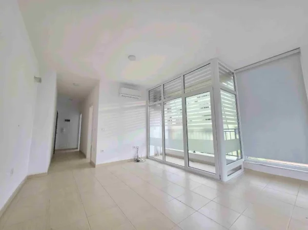 Tirane, jepet me qera apartament 1+1 Kati 3, 60 m² 440 € (Kompleksi rezidencial AVID)