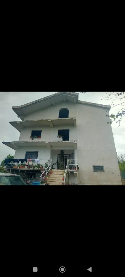 Durres, shitet shtepi Kati 3, 350 m²