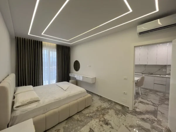 Tirane, jepet me qera apartament 1+1 Kati 5, (PASKUQAN)