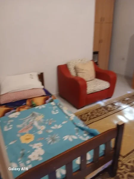 Tirane, jepet me qera apartament 1+1 Kati 1, 60 m² 450 € (Siri Kodra)