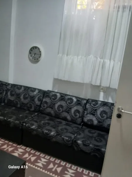 Tirane, jepet me qera apartament 1+1 Kati 1, 60 m² 450 € (Siri Kodra)