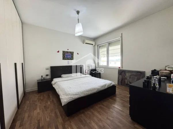 Tirane, shitet apartament 2+1 Kati 3, 118 m² 236.000 € (PRANË LIQENIT TË THATË)