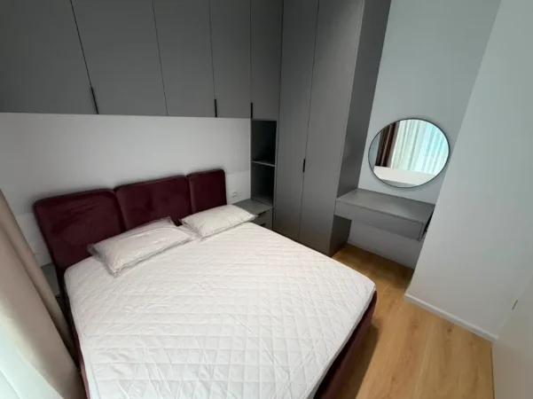 Tirane, jepet me qera apartament 1+1 Kati 9, 60 m² (Ali Demi)
