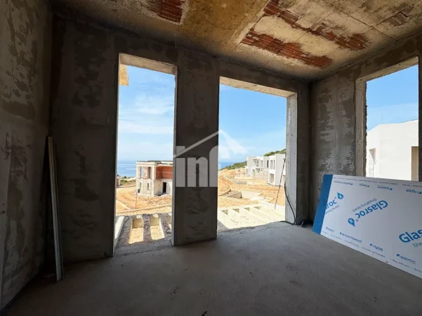 Dhermi - Palase, shitet Vile 2 Katshe , 149 m² 790.000 € ("SAN NICOLAS" RESORT, PALASE)