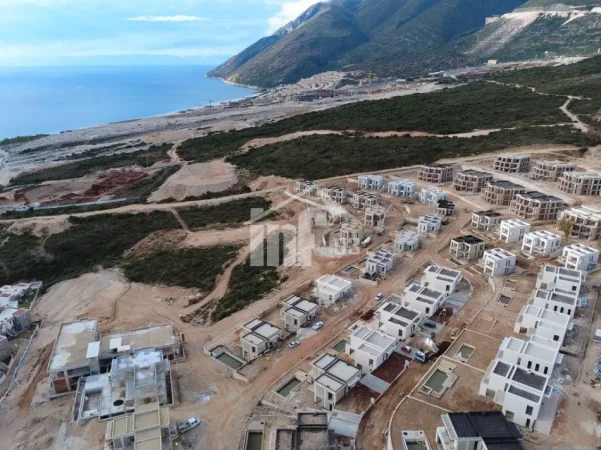 Dhermi - Palase, shitet Vile 2 Katshe , 149 m² 790.000 € ("SAN NICOLAS" RESORT, PALASE)