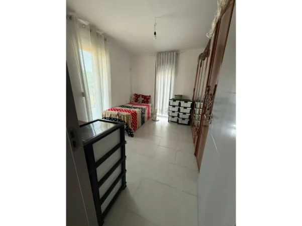 Tirane, shitet apartament 2+1 Kati 2, 100 m² 140.000 € 