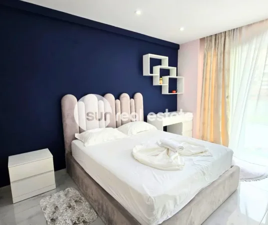 Shkoder, jepet me qera apartament 2+1+Ballkon Kati 1, 102 m² 750 € (QENDER)