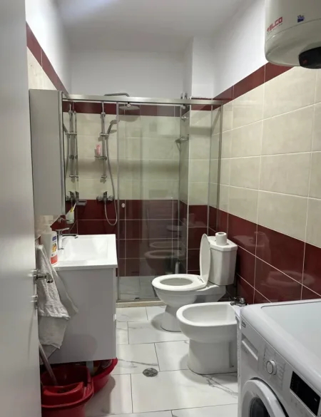 Tirane, jepet me qera apartament 2+1 , 115 m² 770 € (Kodra e Diellit)