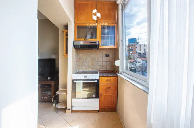 🌟 Shitet : 2+1 në Zemër të Tiranës (📍Sheshi Skëndërbe – Rr. Fortuzi ) 74m² NETO, 🔥179,000€ 🔥 Kati 4 Planimetri Perfekte