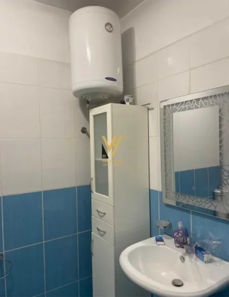 Tirane, jepet me qera apartament 2+1+Ballkon Kati 6, 110 m² 670 € (KODRA E DIELLIT)