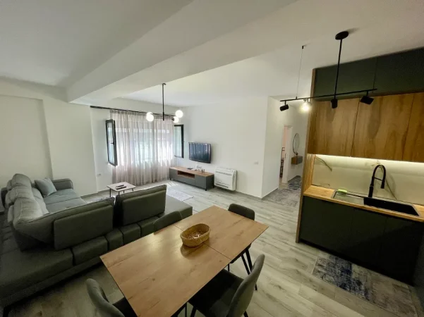 Tirane, jepet me qera apartament 2+1 Kati 3, 118 m² 700 € (Rezidenca Kodra e Diellit)