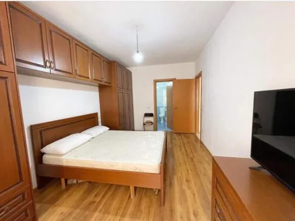 Tirane, ofert apartament 2+1 Kati 4, 110 m² 600 Euro (Astir)