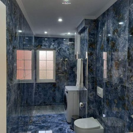 Tirane, jepet me qera apartament 1+1+BLK Kati 3, 70 m² 700 Euro (Blloku)