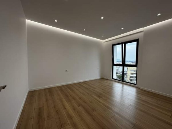 Tirane, jepet me qera apartament 2+1+2+BLK Kati 9, 106 m², Rr dibres)