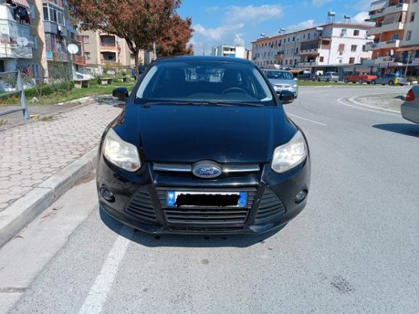 Berat, shes makine Ford Focus Viti 2011, 5.700 Euro