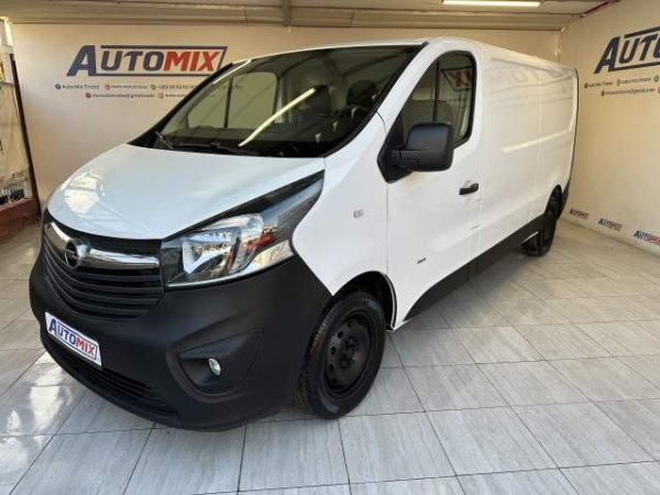 Tirane, shes makine Opel VIVARO Viti 2015, 11.400 Euro