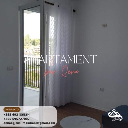 Tirane, jepet me qera apartament 1+1+BLK Kati 2, 400 Euro (Sauk i Vjeter)