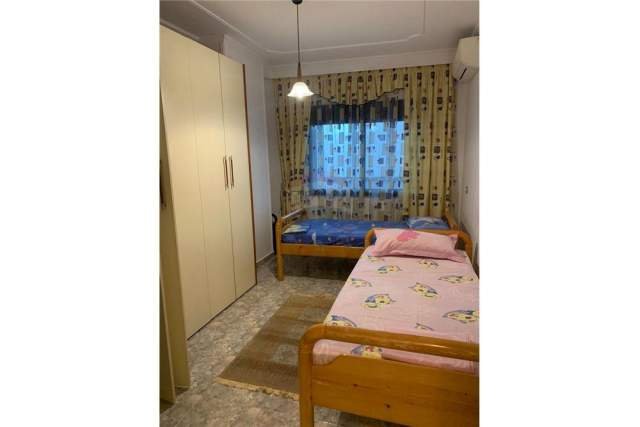 Tirane, jepet me qera apartament 2+1+BLK Kati 4, 100 m² 700 Euro (Myslym Shyri)