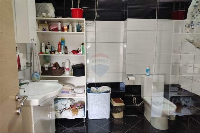 Tirane, shitet apartament 2+1+BLK Kati 4, 93 m² 155.000 Euro (Don Bosko)