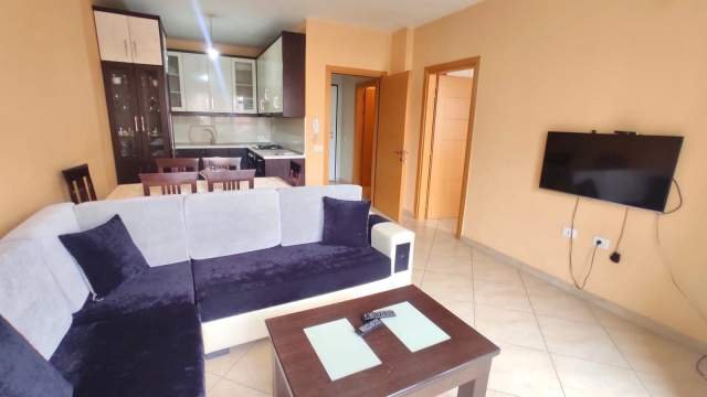 Tirane, jepet me qera apartament 1+1+BLK Kati 2, 78 m² 30.000 Leke (FRESK - BunkArt)